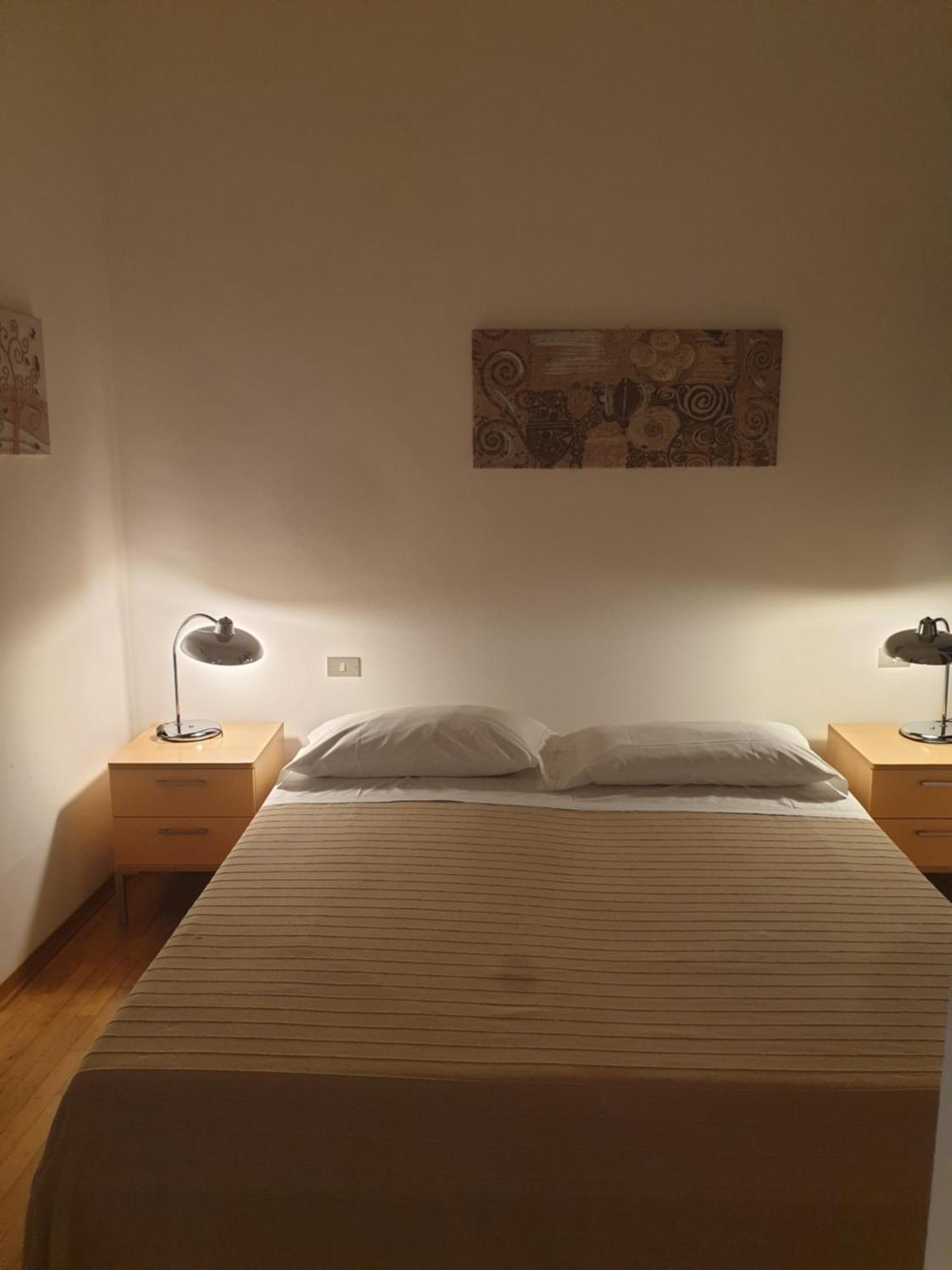 王维特立住宅酒店 安科纳 外观 照片